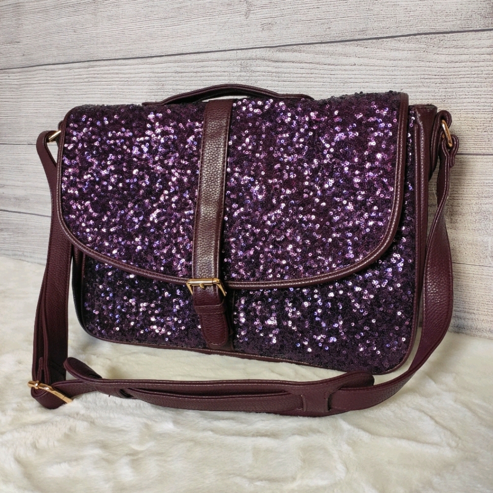 Deux Lux NWT laptop size bag